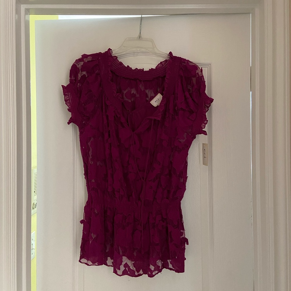 Lacy Eci top with camisole. Magenta